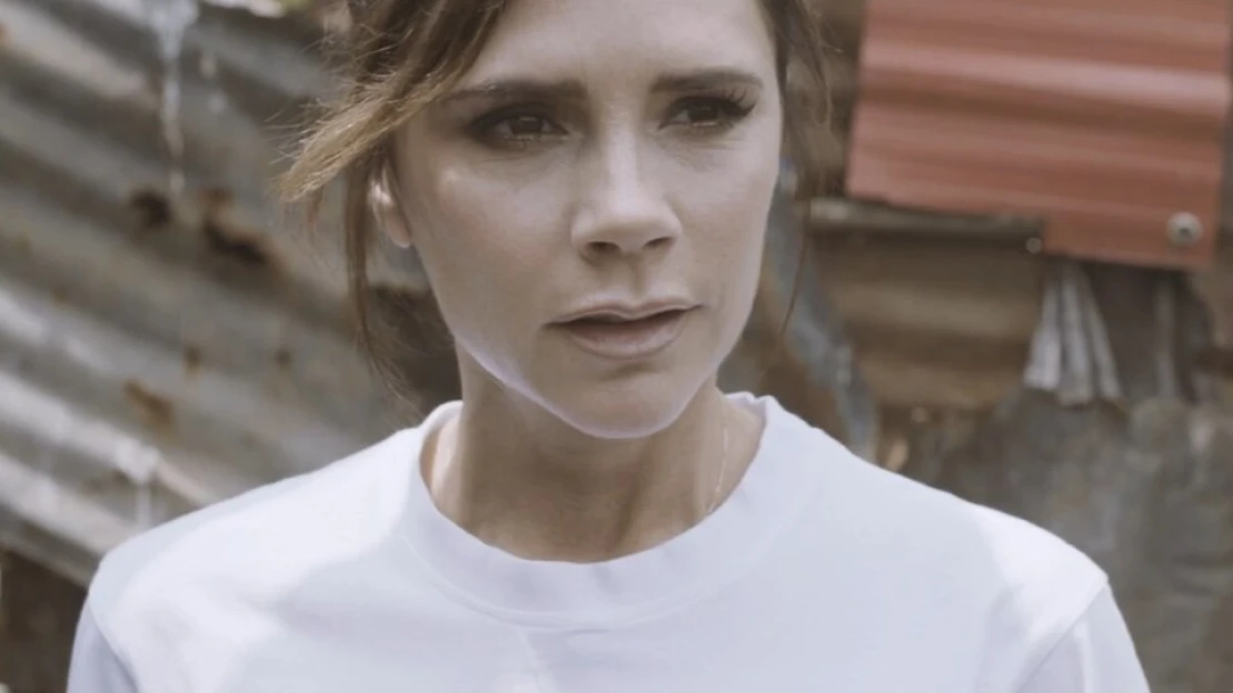 Victoria Beckham poprvé v zisku. Na fashion weeku ukázala novou kolekci